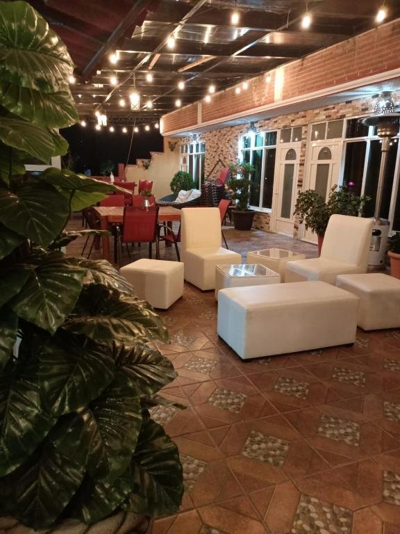 Villa Victoria