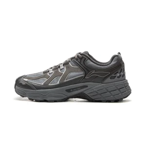 Tenis Li-Ning CLY Shade Trail en fondo limpio